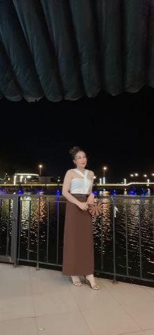 Nhi