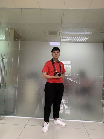 Hùng