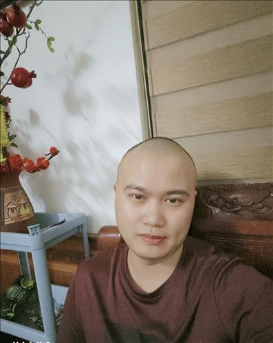 Khánh Nguyễn văn