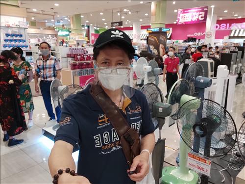 Trần Việt Hoàng