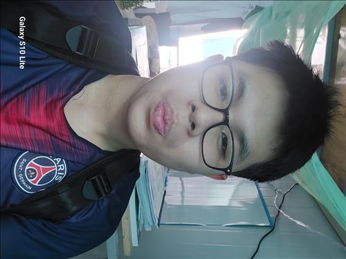 Uy quốc Trần