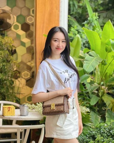 Huyền Trang