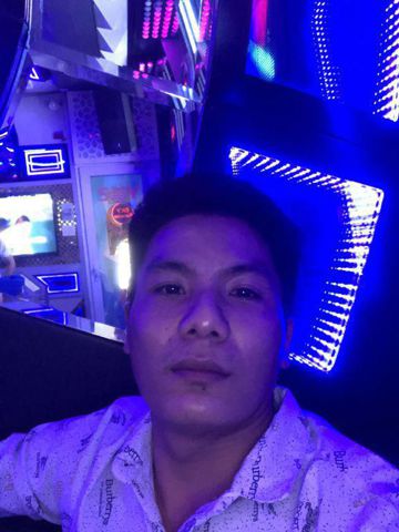 ngo khải