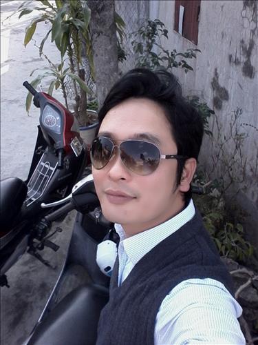 Tùng Anh