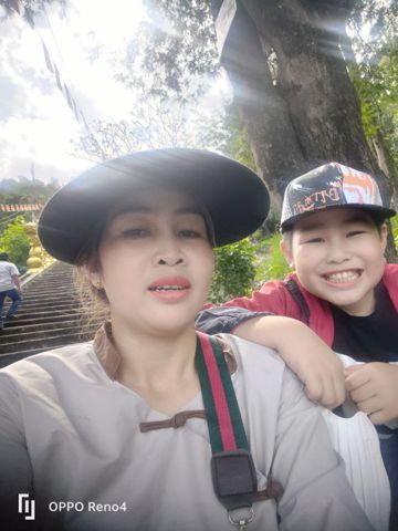 Hiển