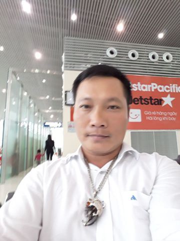 Trần Quốc Hoàn