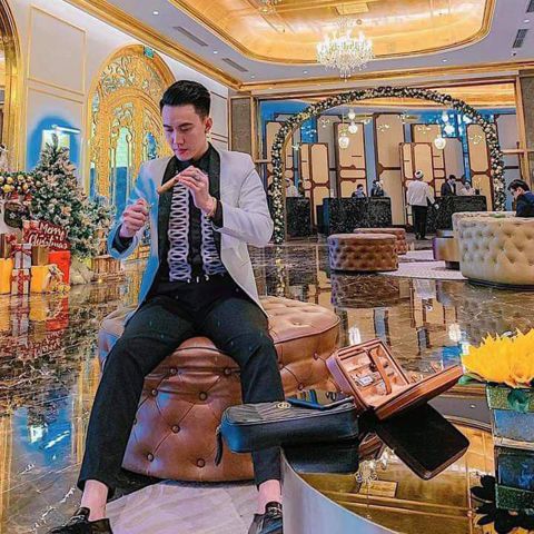 VĂN THÀNH