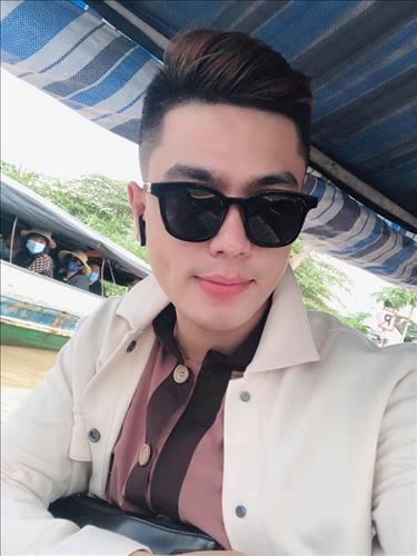 Nguyễn Hoàng Phúc