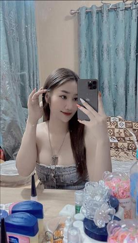 Vũ Hoàng Linh (Linh Tâyy)