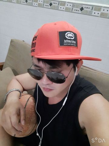 Tuấn