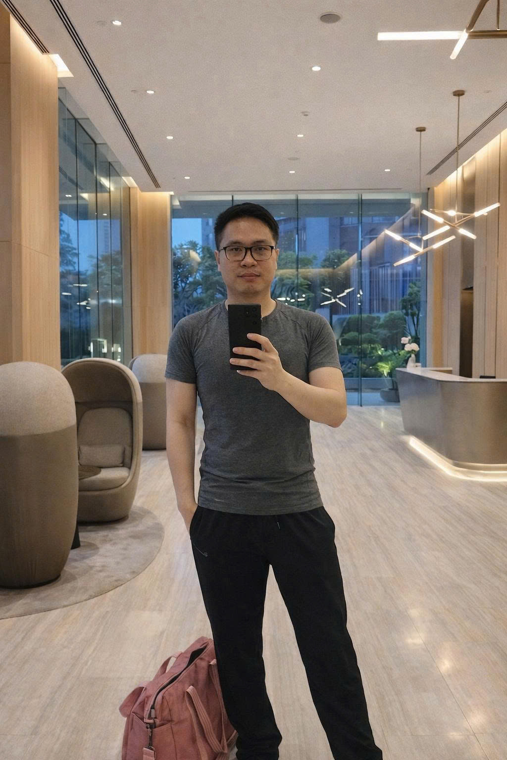 KH122115 | Nam giới kết bạn bốn phương Hà Nội, 1982 | M26-TT44 | 5.000.000 đ, làm quen