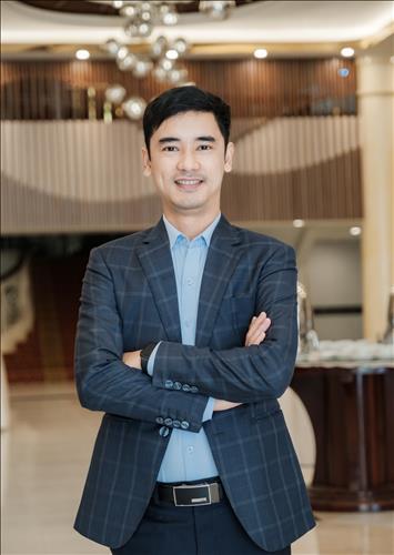 Trung Phạm