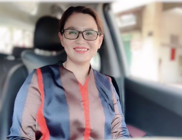 Thắm Trần