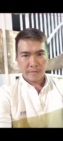Hùng