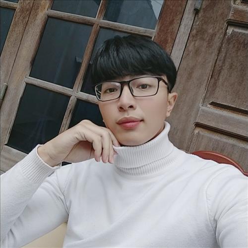 Hiển