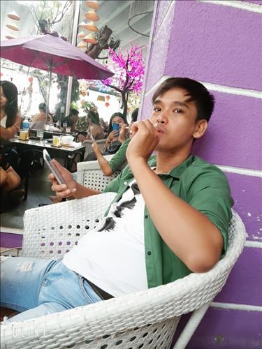 Trai miền tây