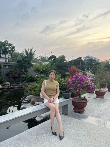 Loan Nguyễn