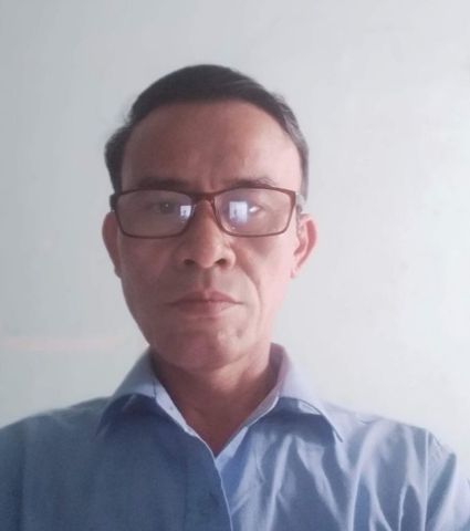 Tân