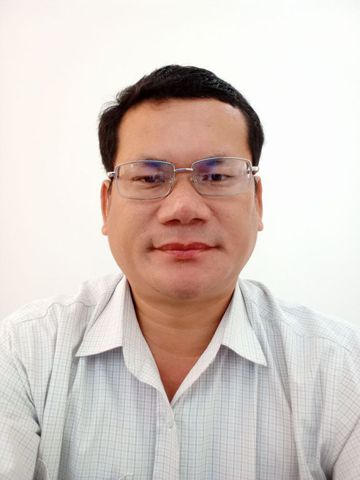 Hùng