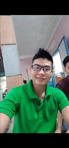 Tài