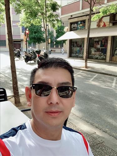 Tuấn