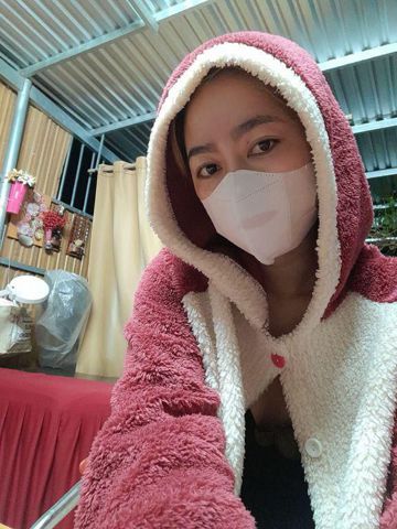 Nhung nail