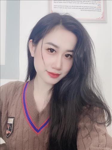 Hạ Vy