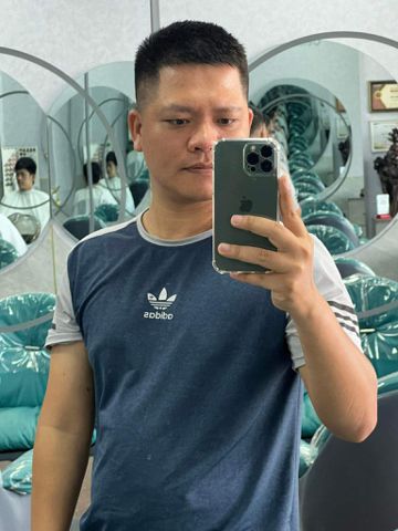 Tùng Anh