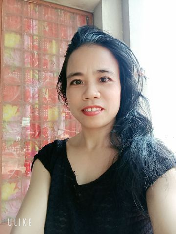 Phạm Thu Hương