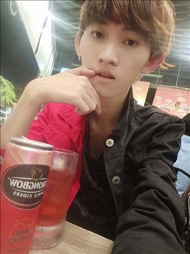 Nhật Phong