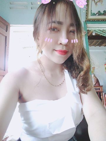 Elly Nguyễn