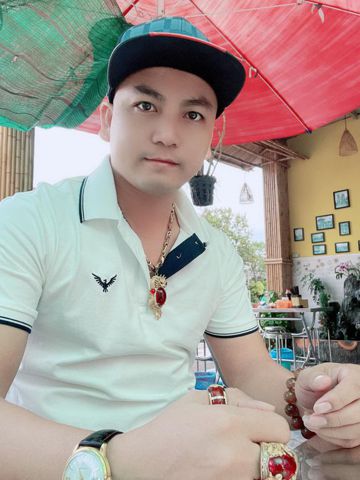 Tuấn