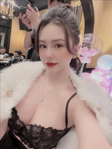 Thùy Linh