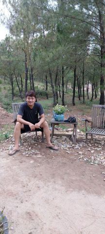 Lê văn việt
