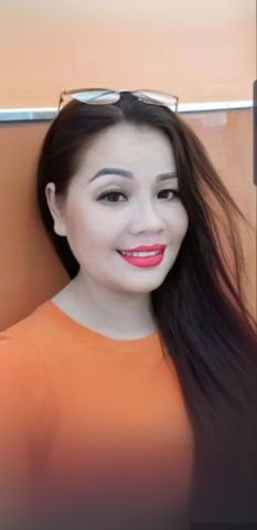 Yến . Nhi