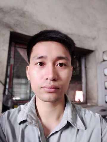 Tùng