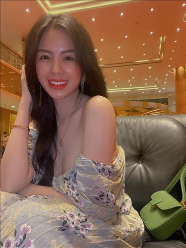 Huỳnh Ngân