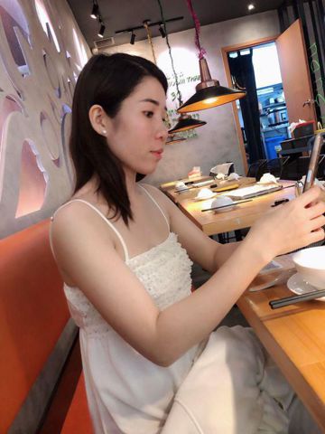 Nguyễn hằng