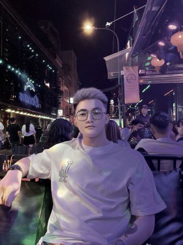 Trung