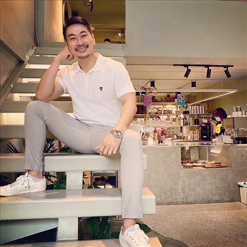 Trần Hoàng Hiếu