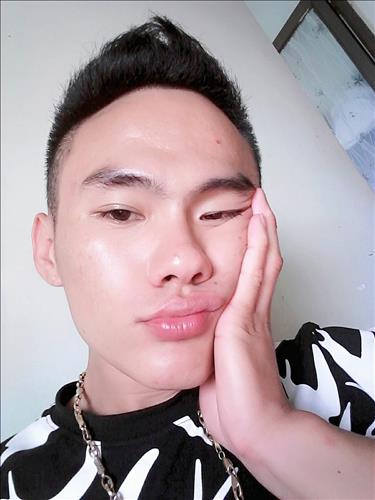 Sơn Tú