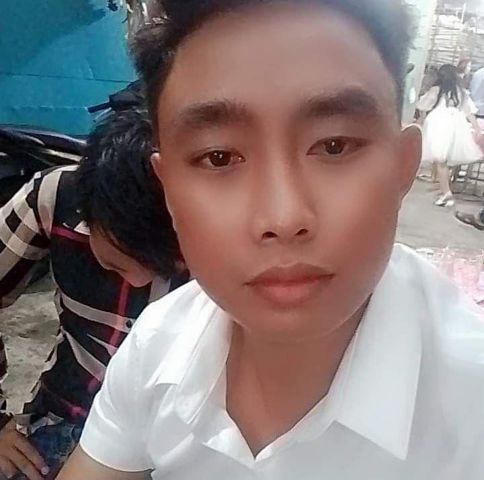 Hùng