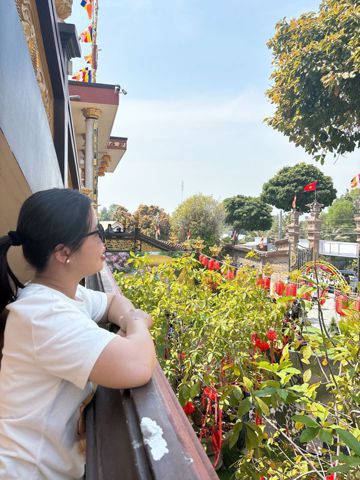 Yến_^_^