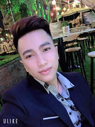 Tuấn