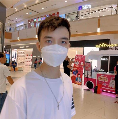 NGUYỄN KHÁNH NGUYÊN