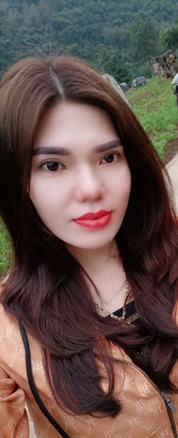 Quyên Vũ