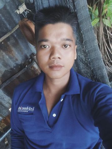 Văn Mau