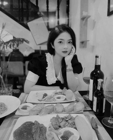 Huỳnh Hương