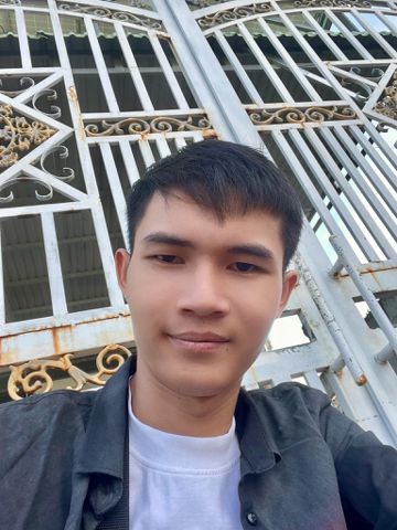 Nguyễn Văn Hùng