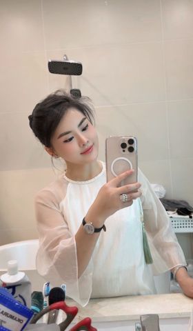 Amy Hoàng